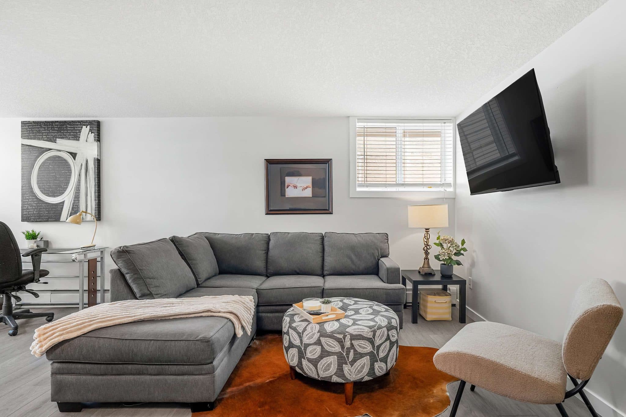 The Weekender | Cozy Bridgeland Retreat | Sleeps 2